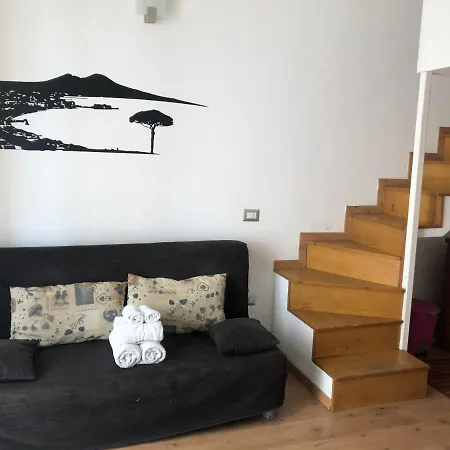 Ale & Tizy House Panzió Nápoly