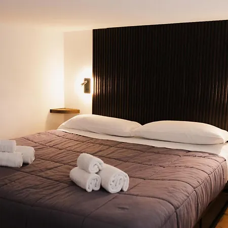 Ale & Tizy House 4* Napoli