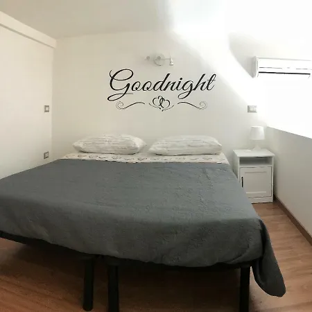 Ale & Tizy House Oda ve Kahvaltı 4*